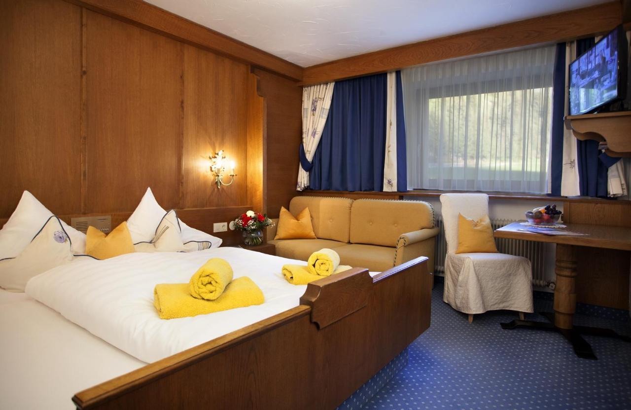 Hotel Almhof นอยชติฟ อิม ชตูไปทัล ภายนอก รูปภาพ
