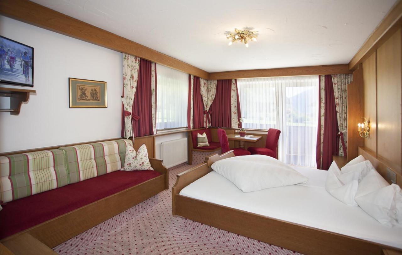 Hotel Almhof นอยชติฟ อิม ชตูไปทัล ภายนอก รูปภาพ